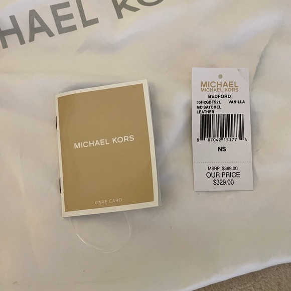 Michael Kors Leather Vanilla Satchel Handbag - Medium - Picture 12 of 12